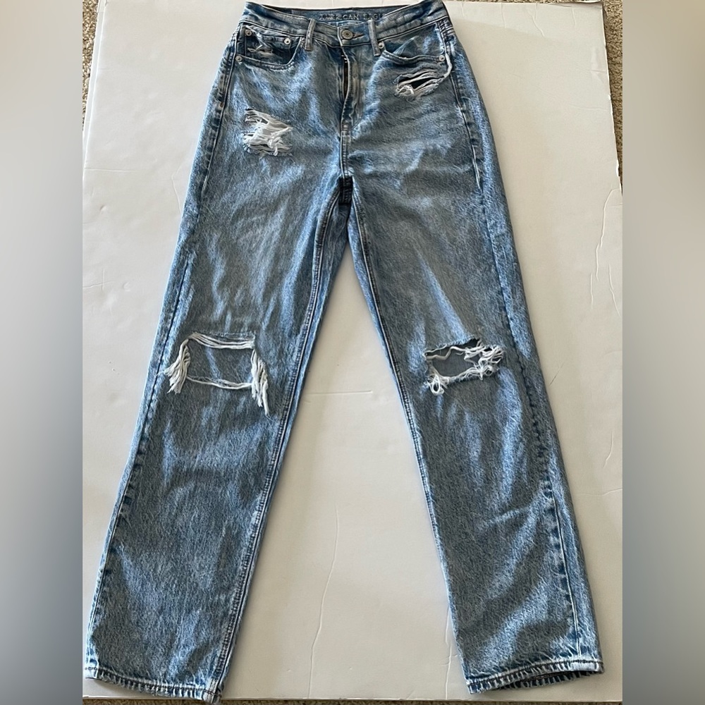 American Eagle Women’s Highest Rise 90’s Boyfriend Jeans - Size 2